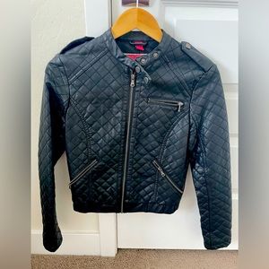 Black faux leather quilted jacket. Size Medium.